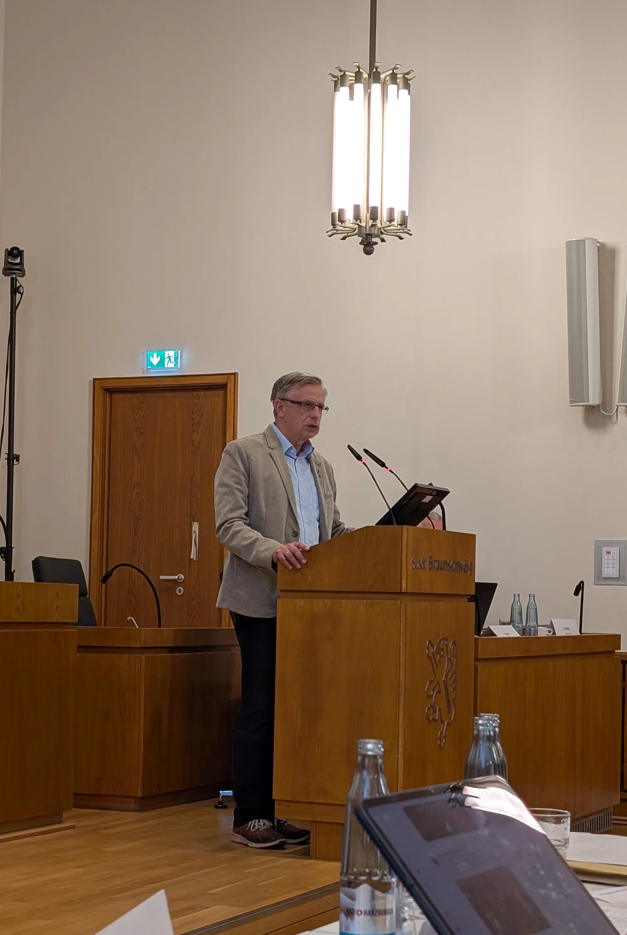 Frank Lange am Rednerpult